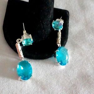 Beautiful topaz dangles 🤗